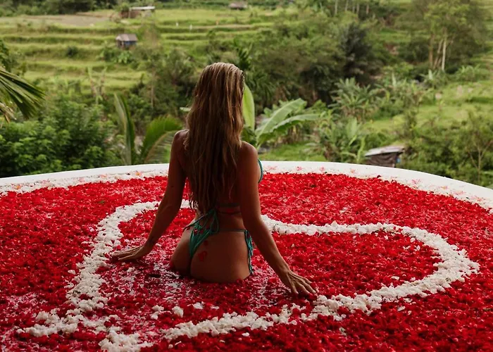 Saraya Bali 度假村 *